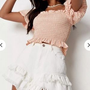 Missguided ruffle hem shorts